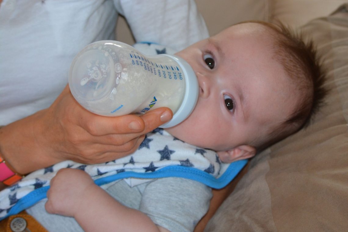 breastfeeding relay milk